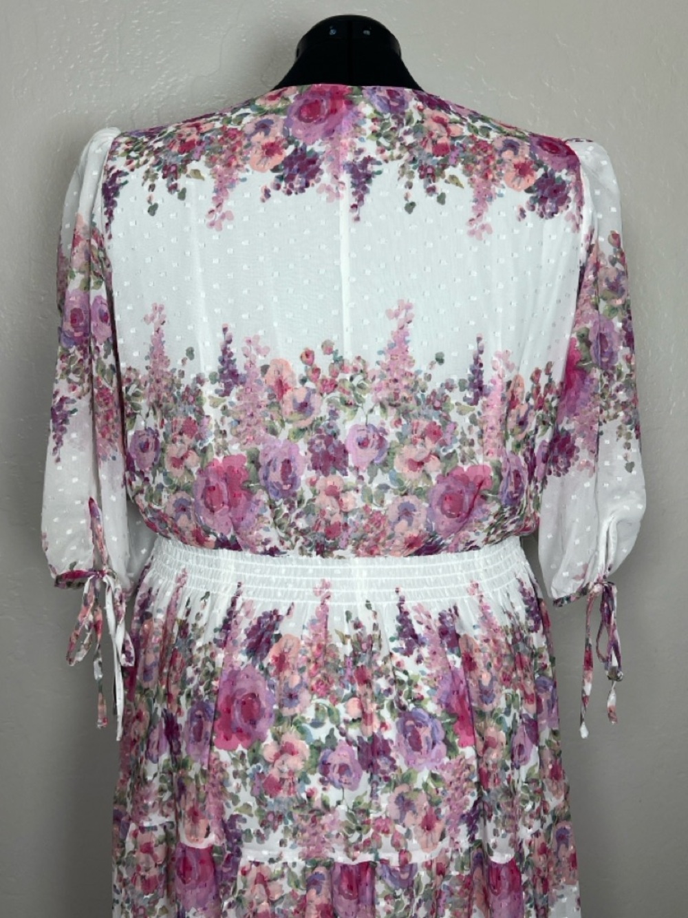 MELANIE T Women’s Size 18 White Wisteria Floral Print V-Neck Chiffon Maxi Dress - Picture 9 of 14